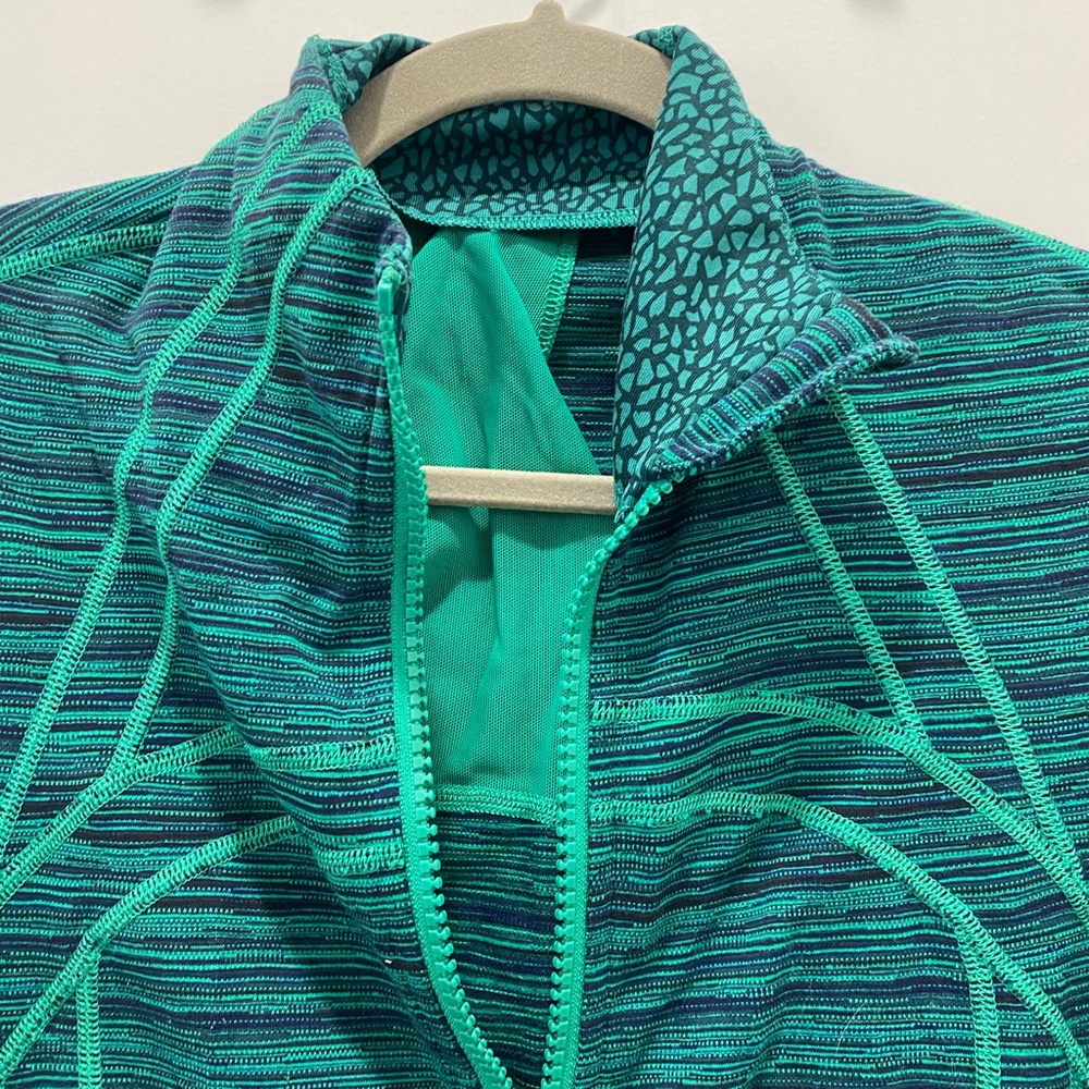 Lululemon Define Jacket size 6